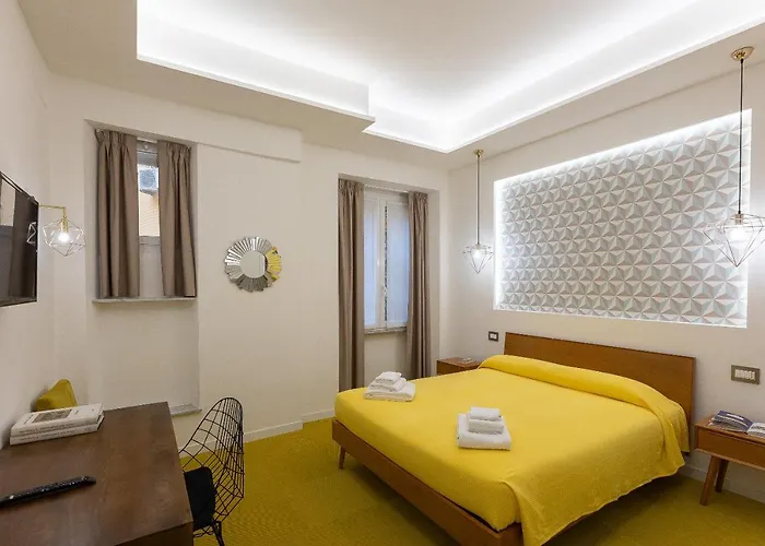 Lovely New Home, Piazza San Cosimato! *